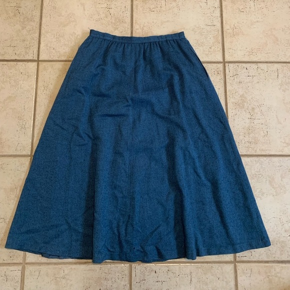 Vintage 70s Ports International Denim Button-Front Skirt - Size 8 - Picture 4 of 5